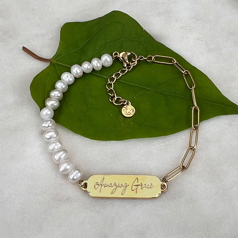 "Amazing Grace" Pearl Bracelet, China