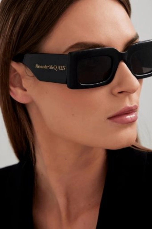 Alexander McQueen AM0433S Sunglasses