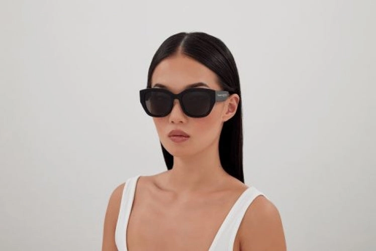 Alexander McQueen AM0451SA Sunglasses