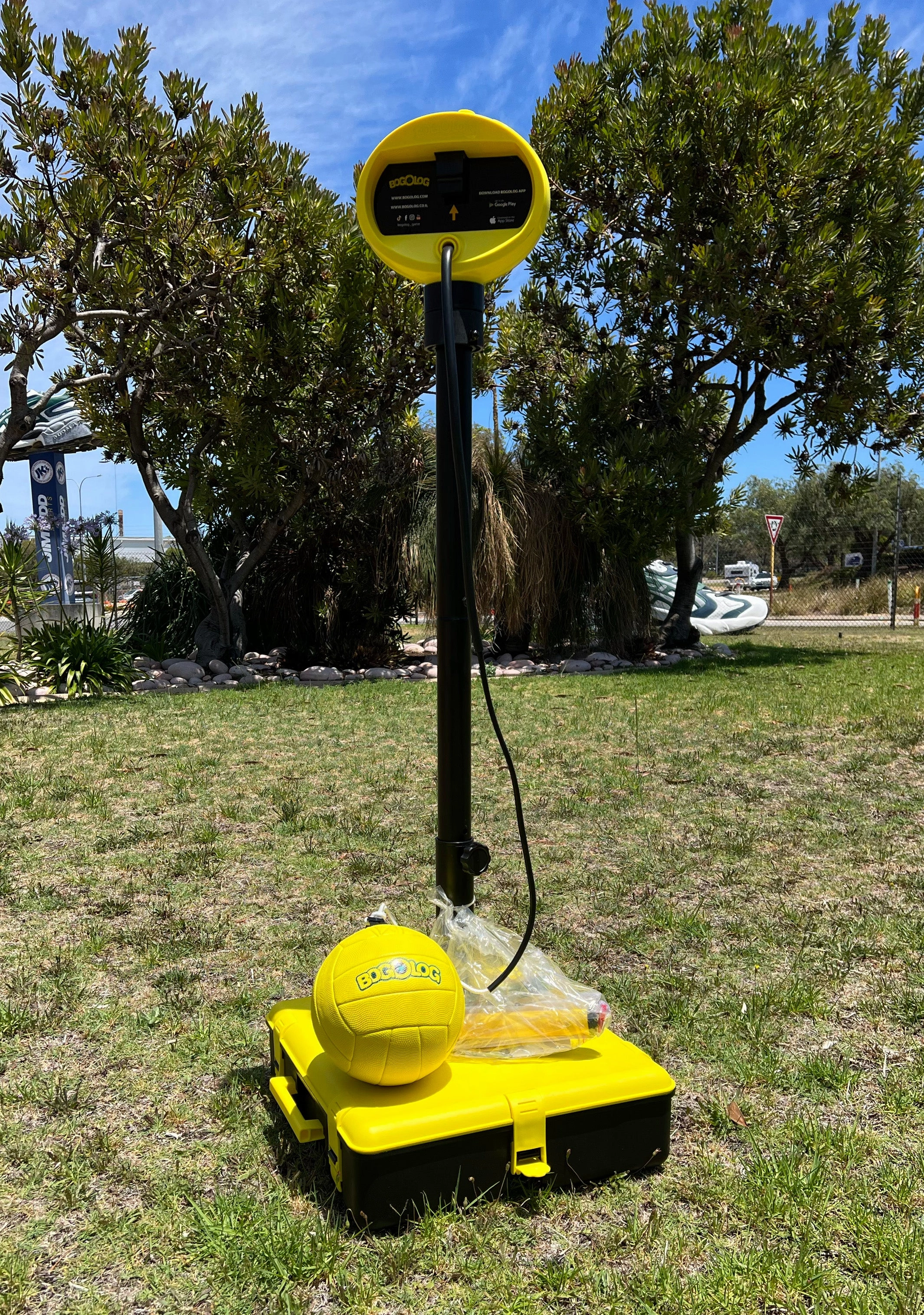Assembled Ex Display - Bogolog Tetherball Soccer Trainer