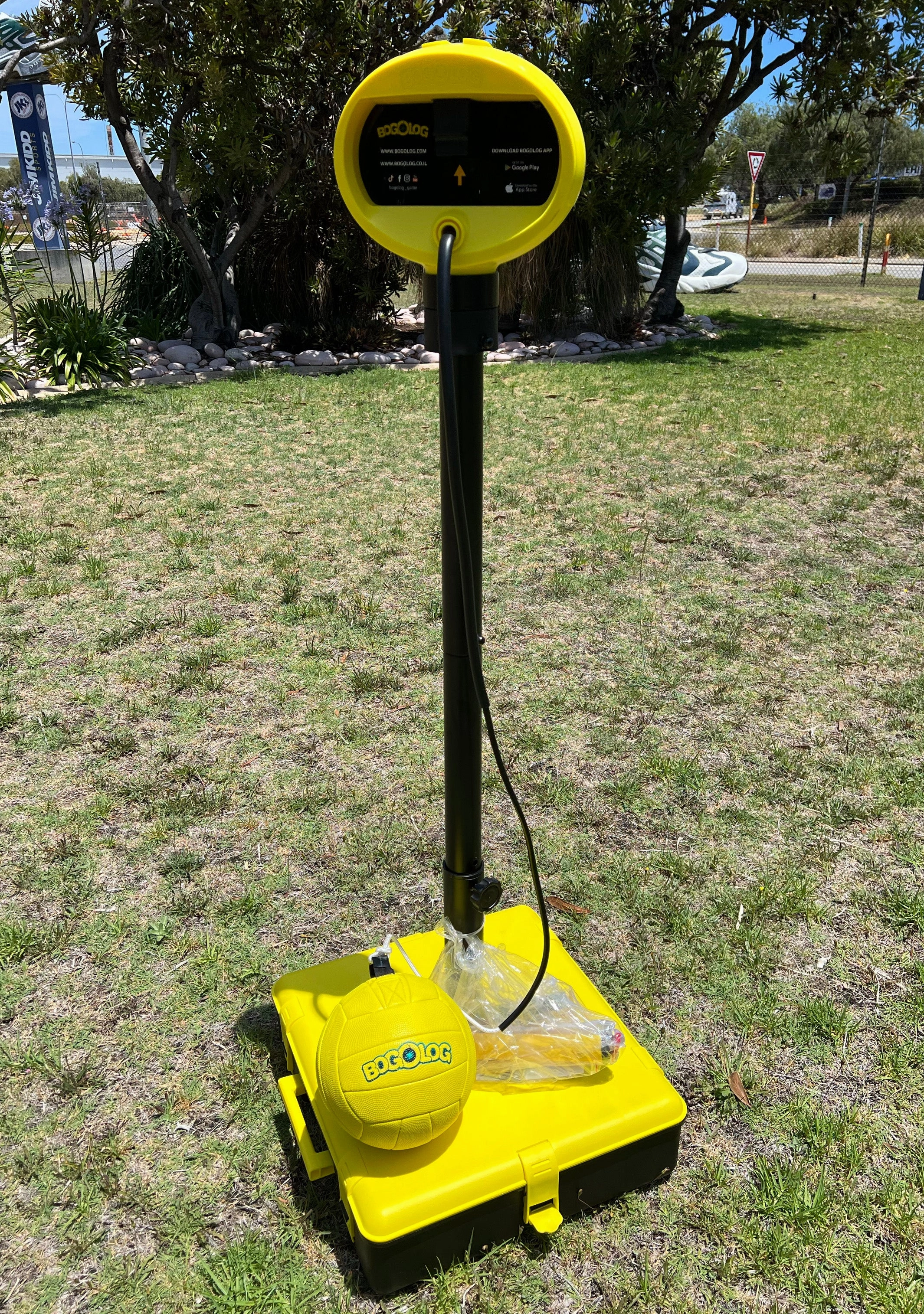 Assembled Ex Display - Bogolog Tetherball Soccer Trainer