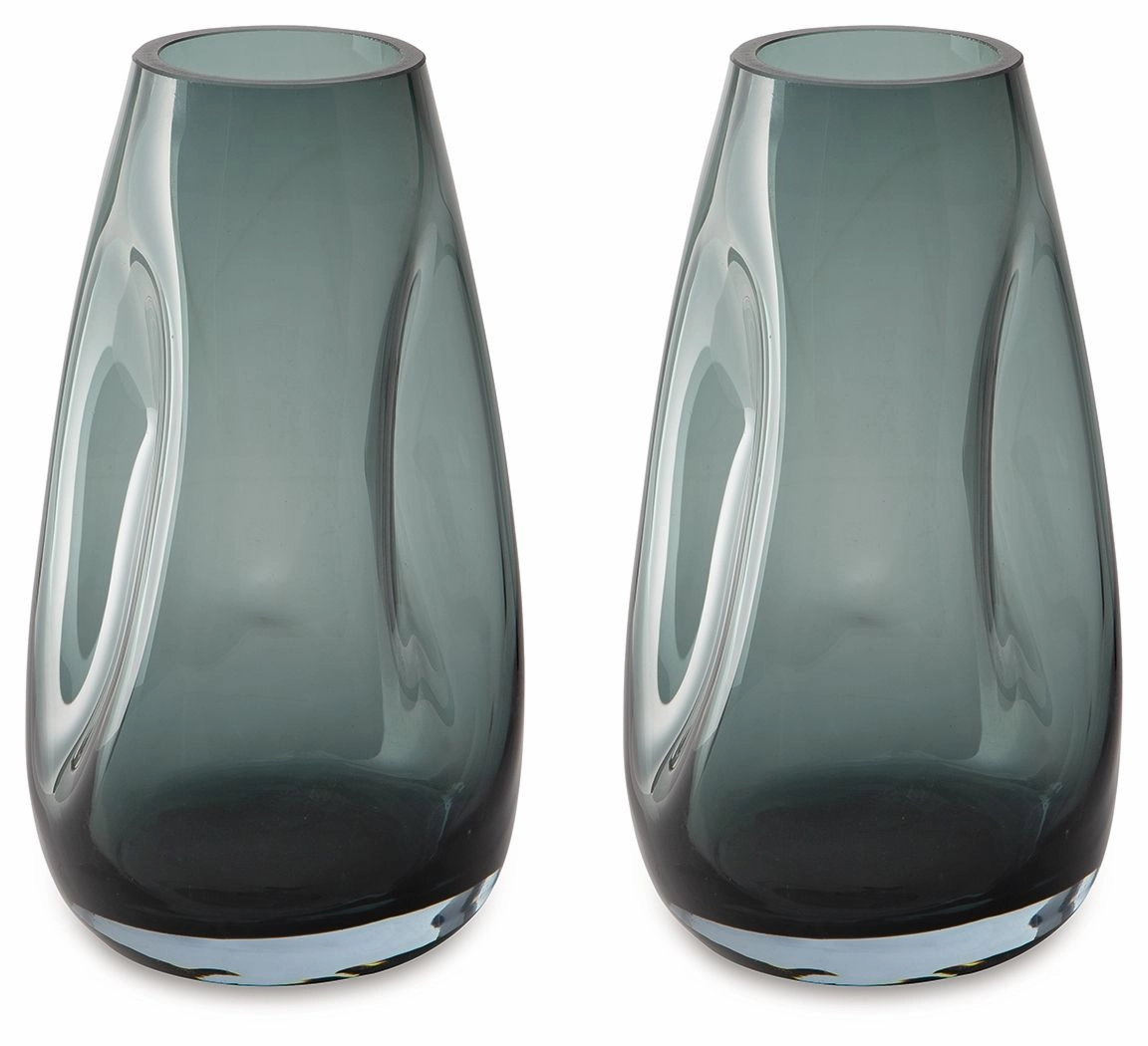 Beamund Vase 9"