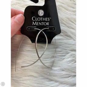 Earrings Dangle/drop By Clothes Mentor