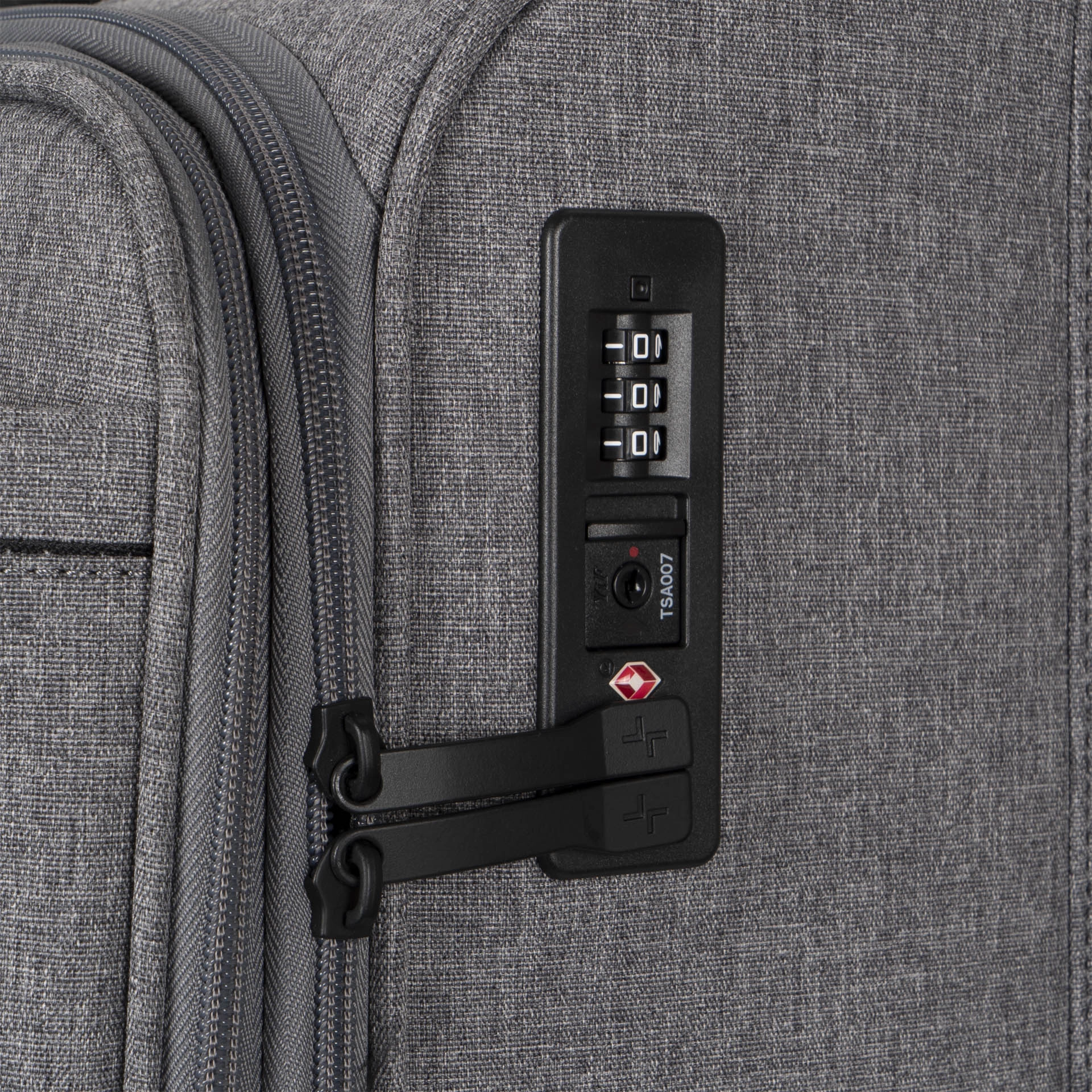 Expedition Softside 31" Luggage