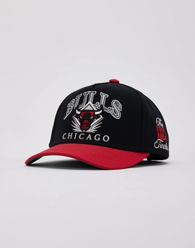 Mitchell & Ness Chicago Bulls Pro Pinch Snapback Hat