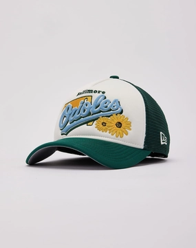 New Era Baltimore Orioles State Flower Trucker Hat