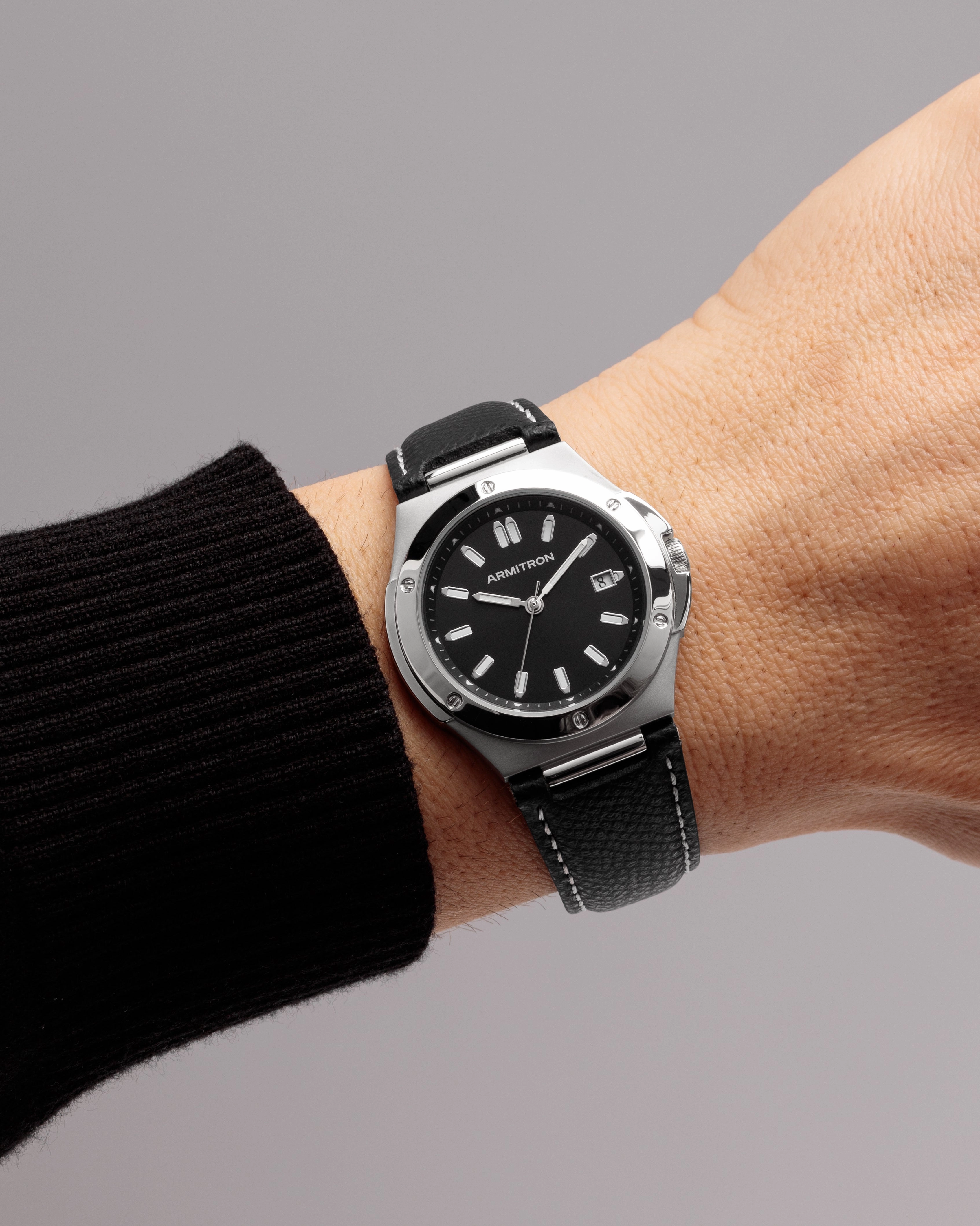 Parker™ | 38mm, Silver/Black